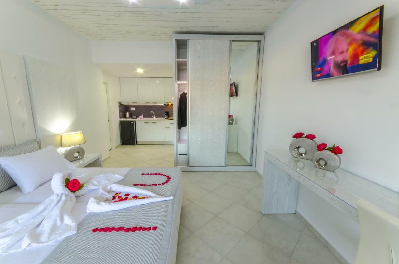 Ftelia Luxury Studio "Quattro" Megali Ammos  Buitenkant foto